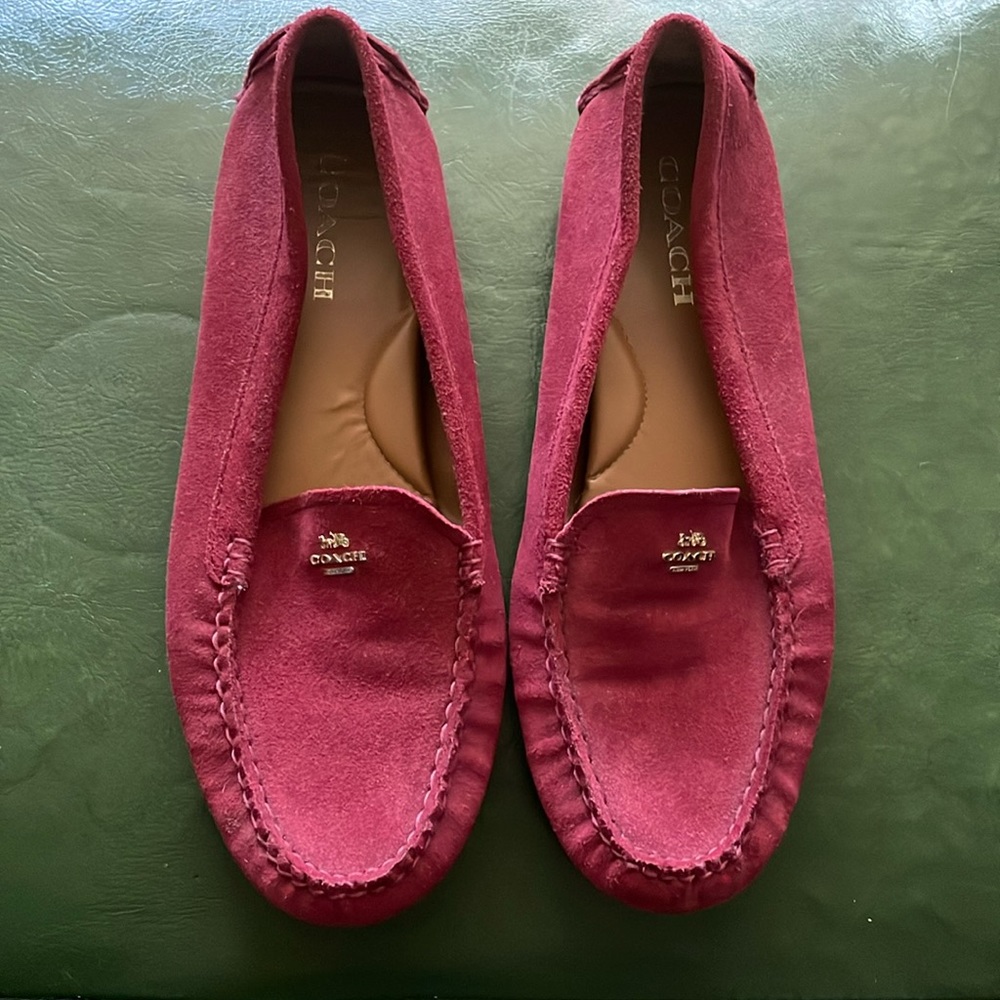 Coach Amber 100% Suede Loafers/Driving Shoes in Wine/Burgandy/Maroon